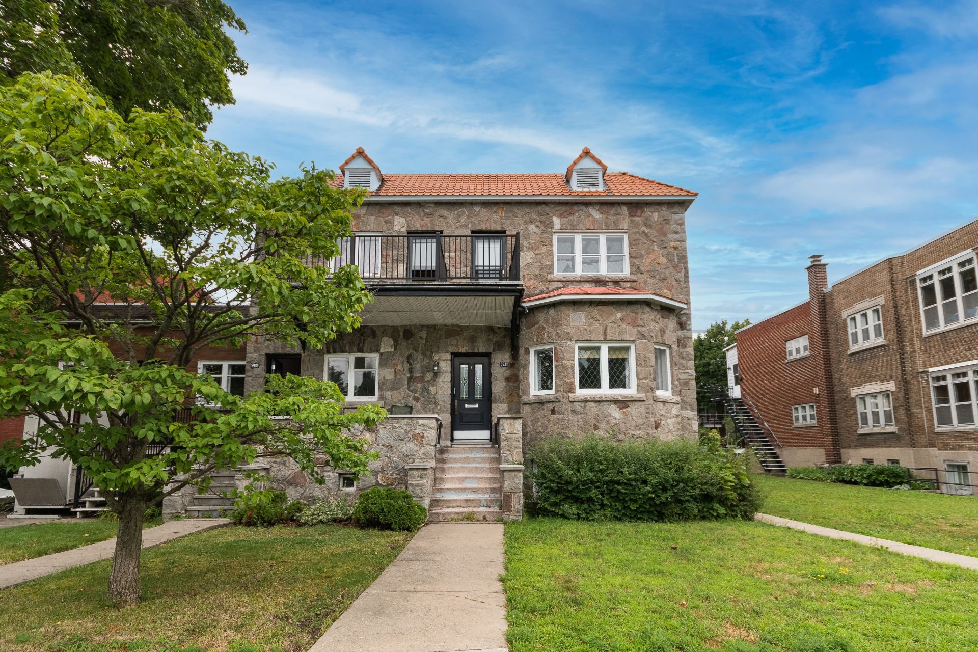 Apartment to rent 5 Bedrooms 4004 sq ft Montréal Verdun/ÎledesSœurs