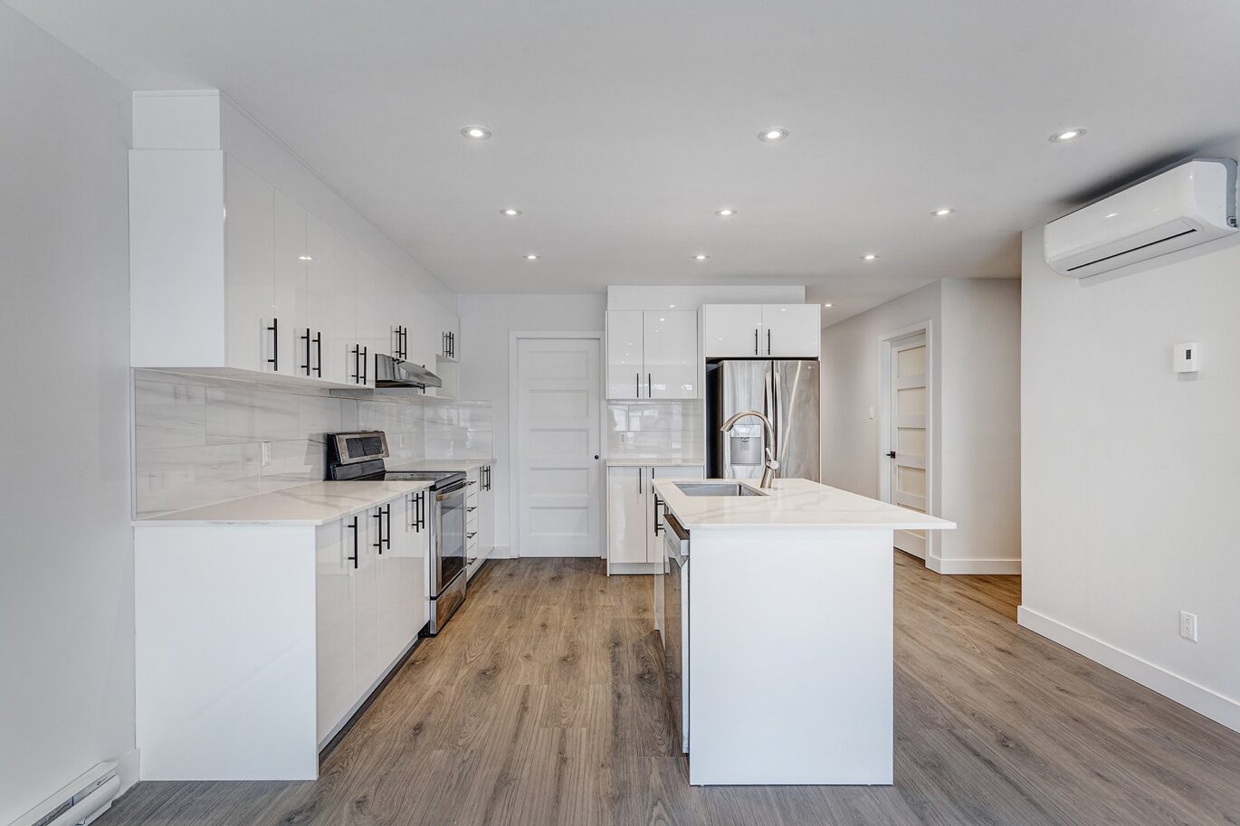 23 Av. Lowland  Montréal (Lachine) (Montréal)
