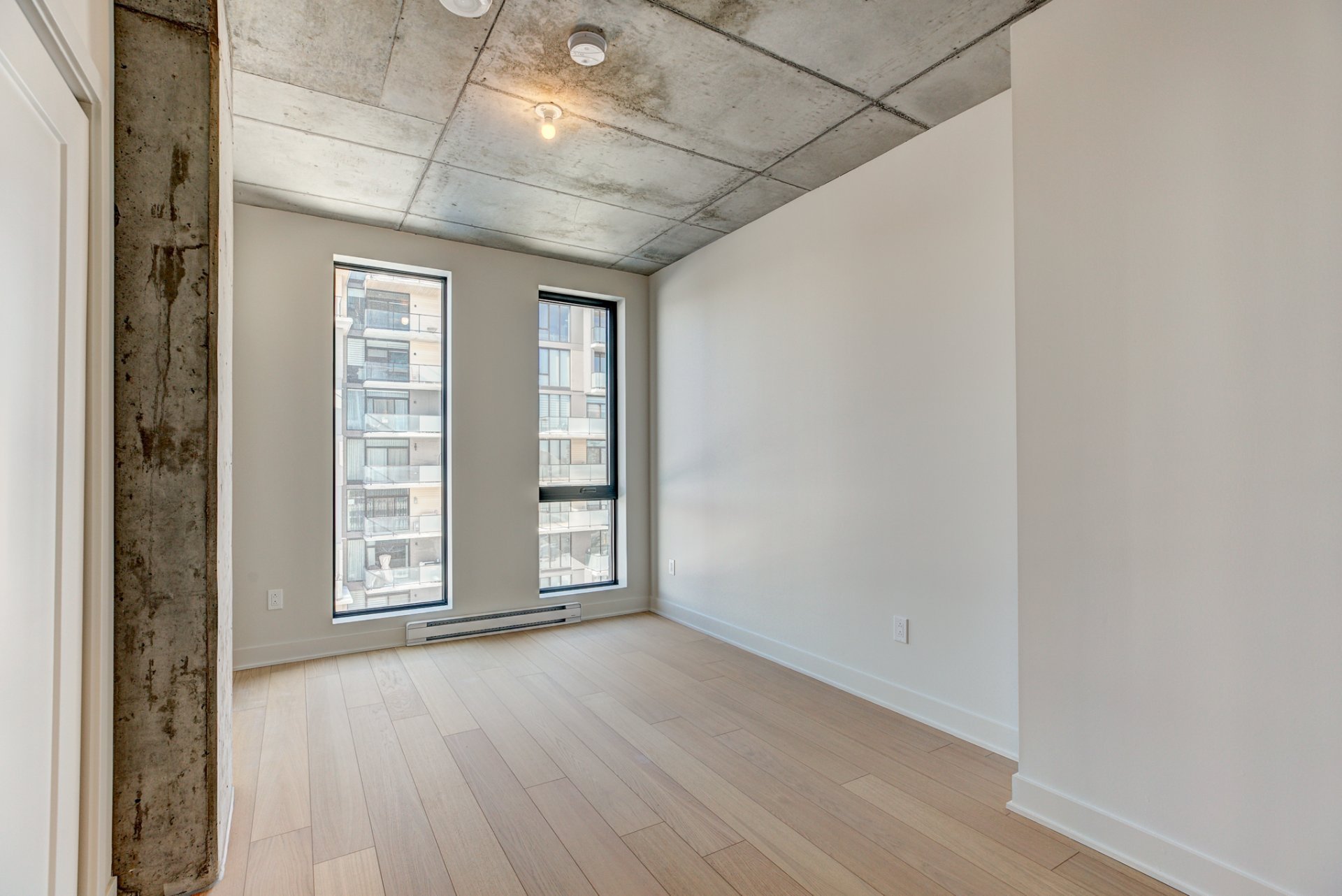 Laval  - Apartment 2 Bedrooms - picture 9