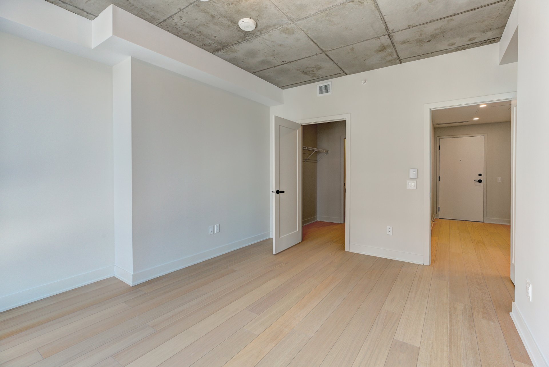 Laval  - Apartment 2 Bedrooms - picture 6