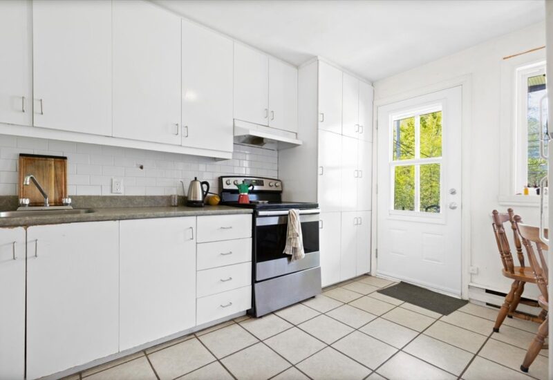 1852 – 1858 Rue D’Iberville  Montréal (Ville-Marie) (Montréal)