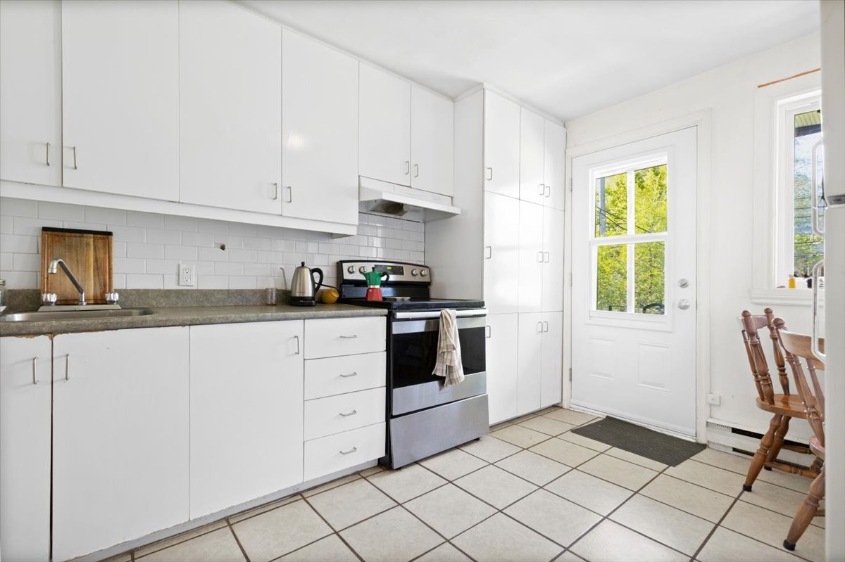 1852 – 1858 Rue D’Iberville  Montréal (Ville-Marie) (Montréal)