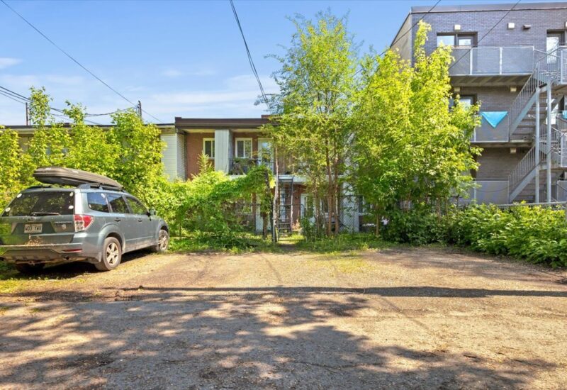 1852 – 1858 Rue D’Iberville  Montréal (Ville-Marie) (Montréal)