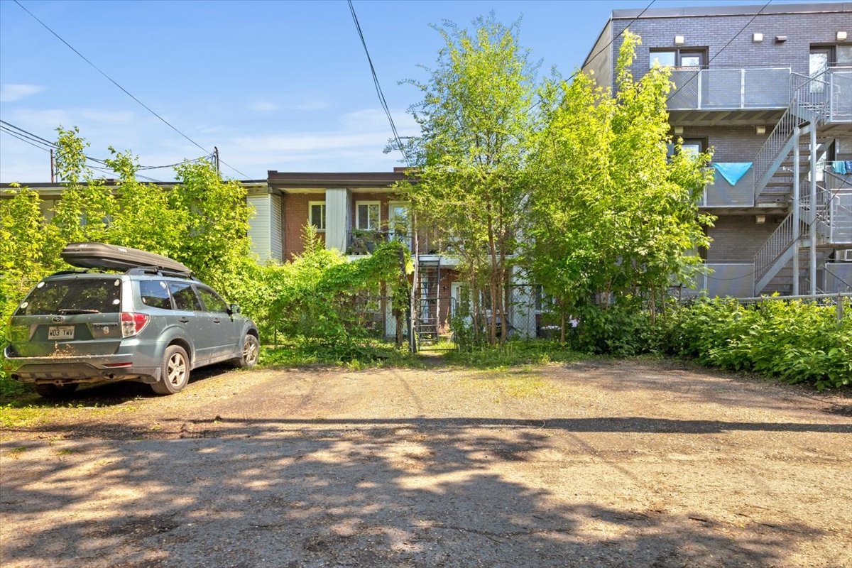 1852 – 1858 Rue D’Iberville  Montréal (Ville-Marie) (Montréal)