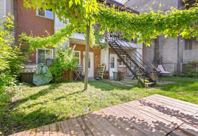 1852 – 1858 Rue D’Iberville  Montréal (Ville-Marie) (Montréal)