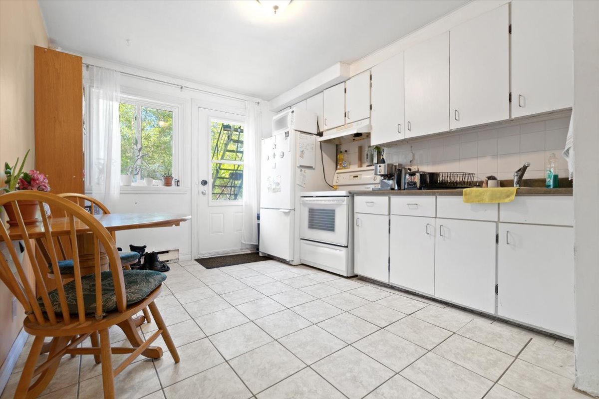 1852 – 1858 Rue D’Iberville  Montréal (Ville-Marie) (Montréal)