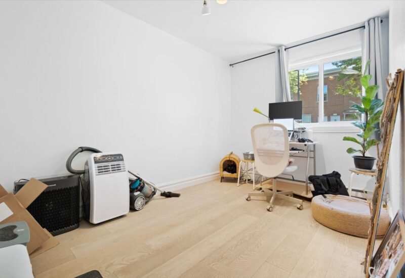 1852 – 1858 Rue D’Iberville  Montréal (Ville-Marie) (Montréal)