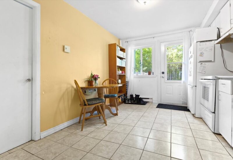 1852 – 1858 Rue D’Iberville  Montréal (Ville-Marie) (Montréal)