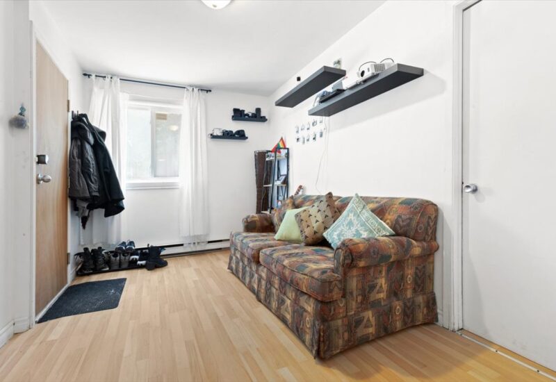 1852 – 1858 Rue D’Iberville  Montréal (Ville-Marie) (Montréal)