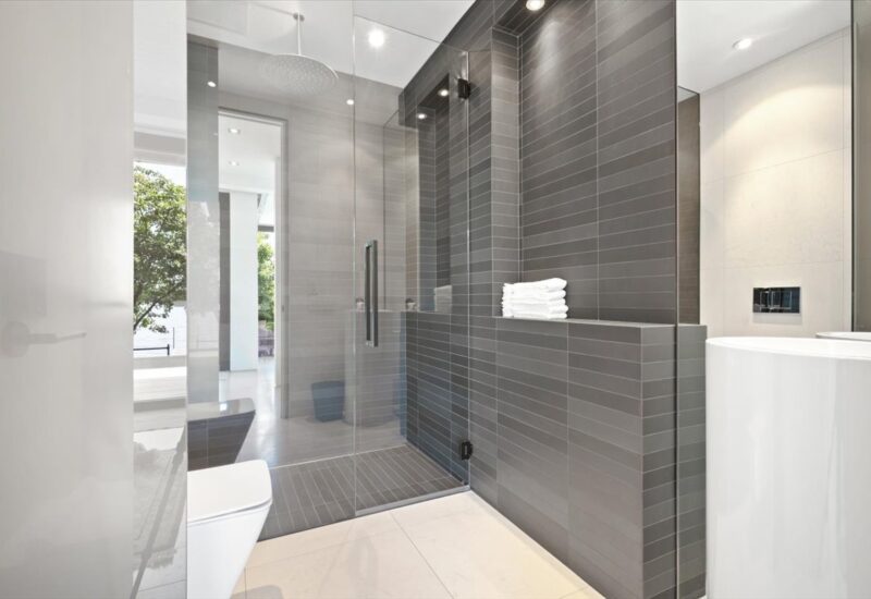 6 Av. St-Joachim  Pointe-Claire (Montréal)