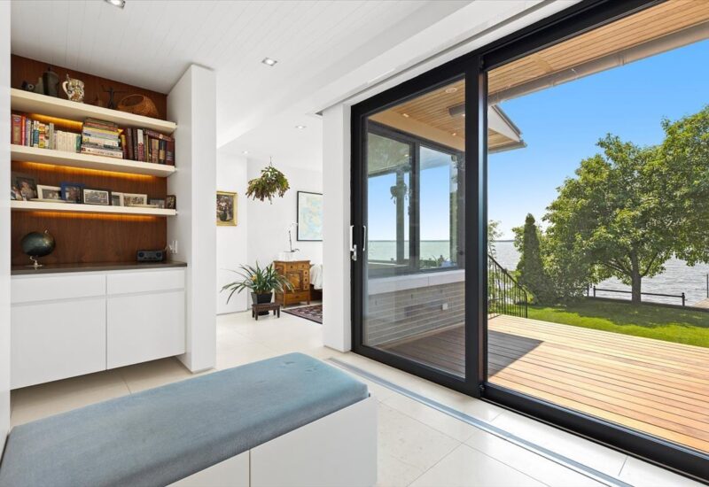 6 Av. St-Joachim  Pointe-Claire (Montréal)