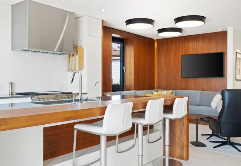 6 Av. St-Joachim  Pointe-Claire (Montréal)