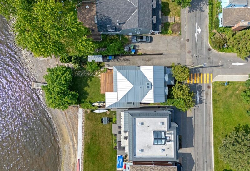 6 Av. St-Joachim  Pointe-Claire (Montréal)