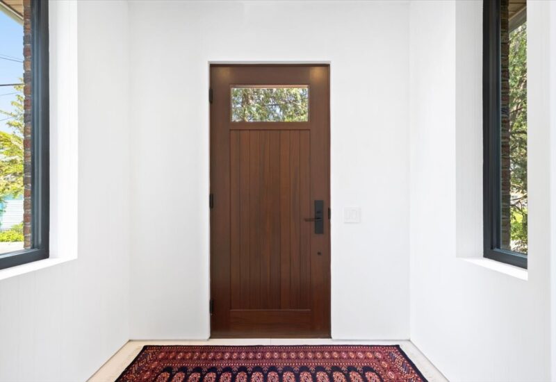 6 Av. St-Joachim  Pointe-Claire (Montréal)