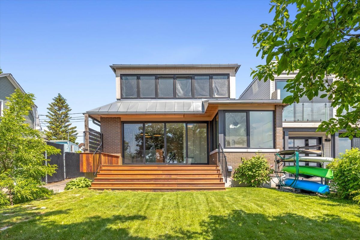 6 Av. St-Joachim  Pointe-Claire (Montréal)