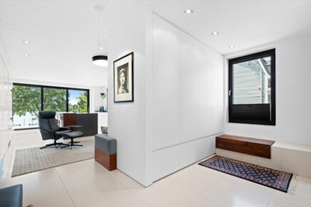 6 Av. St-Joachim  Pointe-Claire (Montréal)