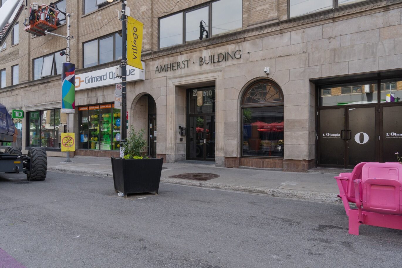 1010 Rue Ste-Catherine E. #410  Montréal (Ville-Marie) (Montréal)