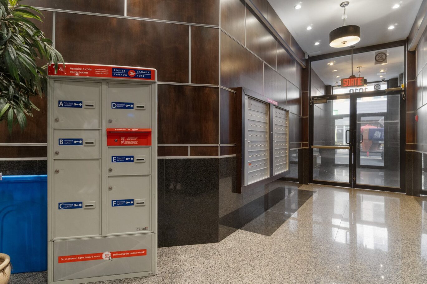 1010 Rue Ste-Catherine E. #410  Montréal (Ville-Marie) (Montréal)