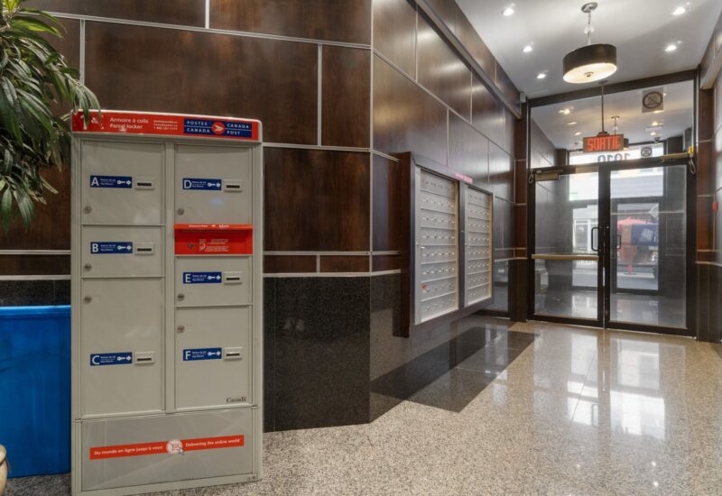 1010 Rue Ste-Catherine E. #410  Montréal (Ville-Marie) (Montréal)