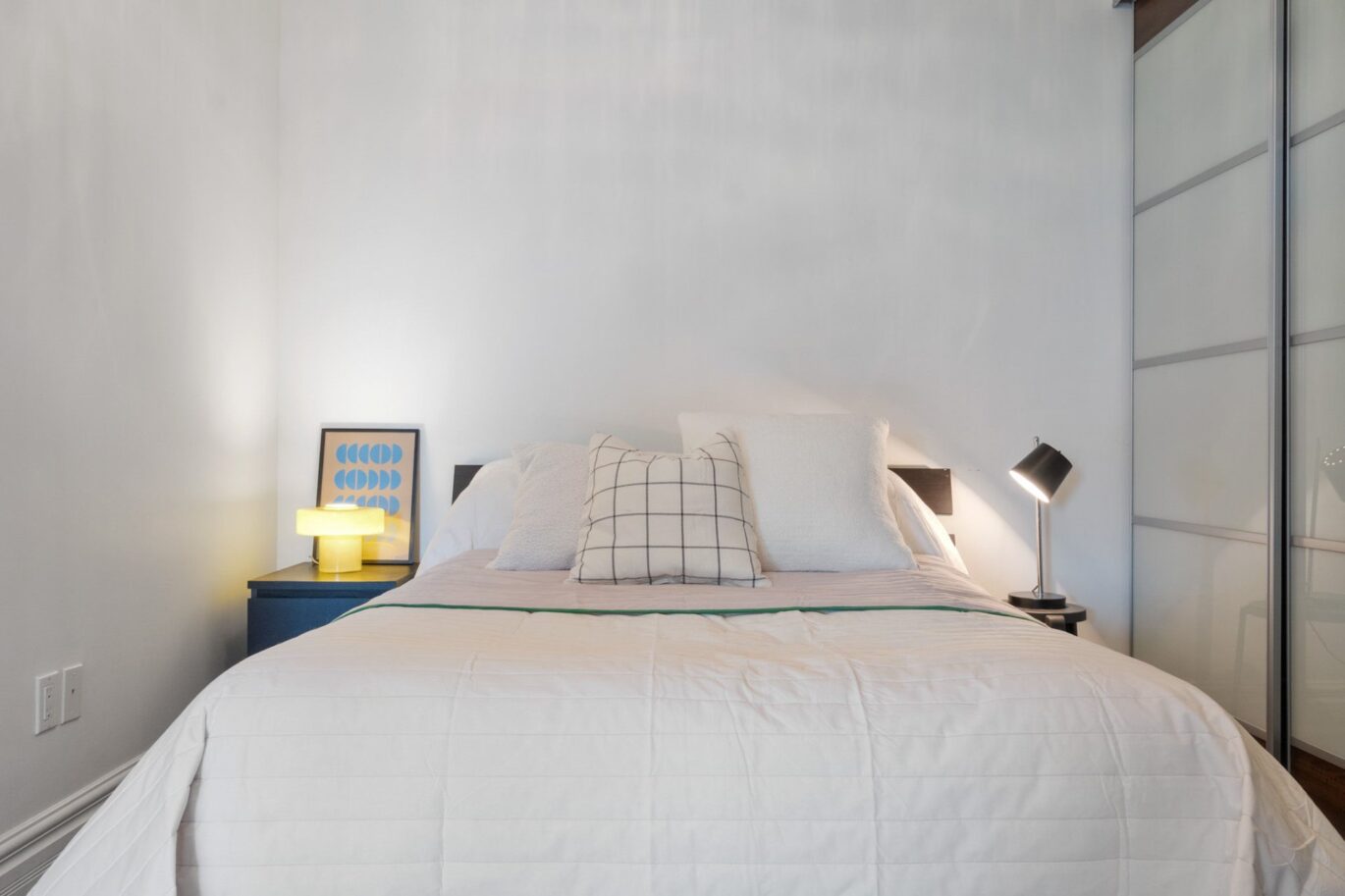 1010 Rue Ste-Catherine E. #410  Montréal (Ville-Marie) (Montréal)