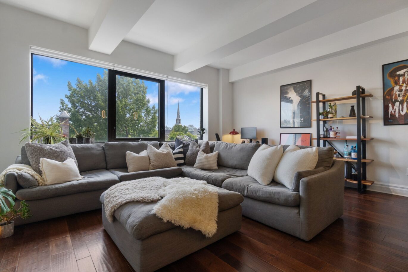 1010 Rue Ste-Catherine E. #410  Montréal (Ville-Marie) (Montréal)