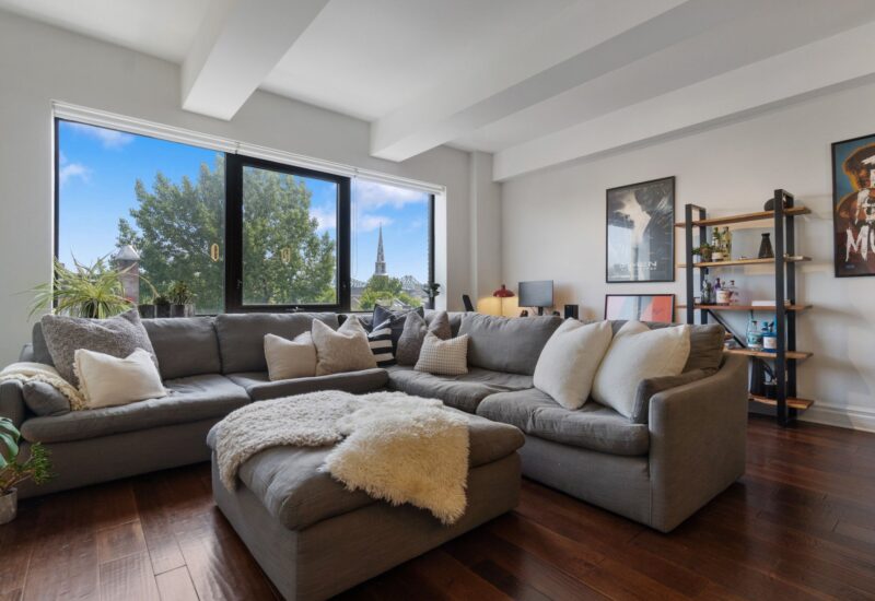 1010 Rue Ste-Catherine E. #410  Montréal (Ville-Marie) (Montréal)