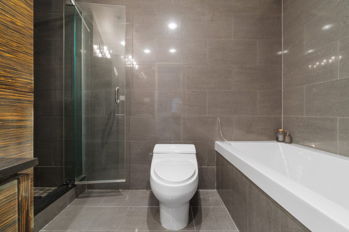 1010 Rue Ste-Catherine E. #410  Montréal (Ville-Marie) (Montréal)