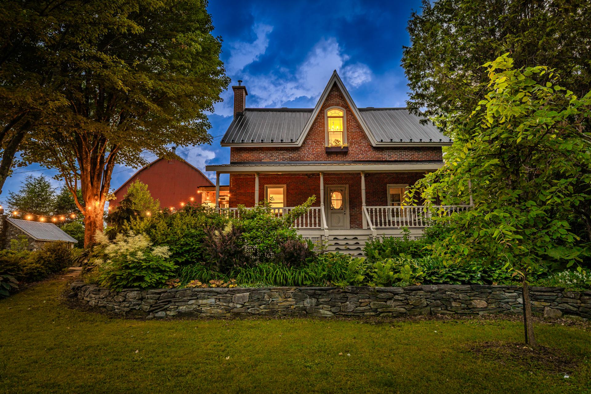 Bolton-Ouest  - Casa 13 Cuartos 4 Habitaciones - picture 1