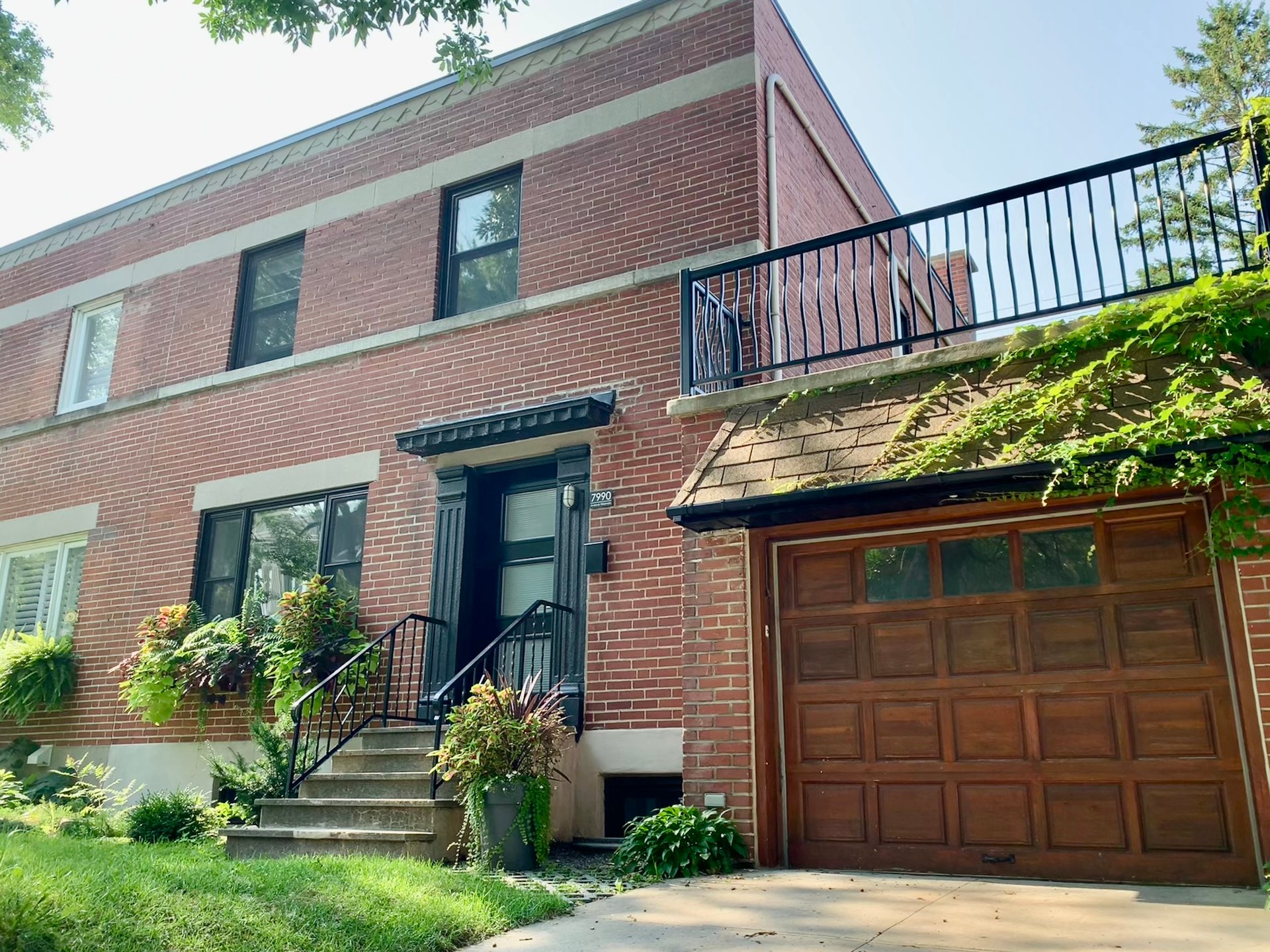 For Rent, House Montréal... - picture 1