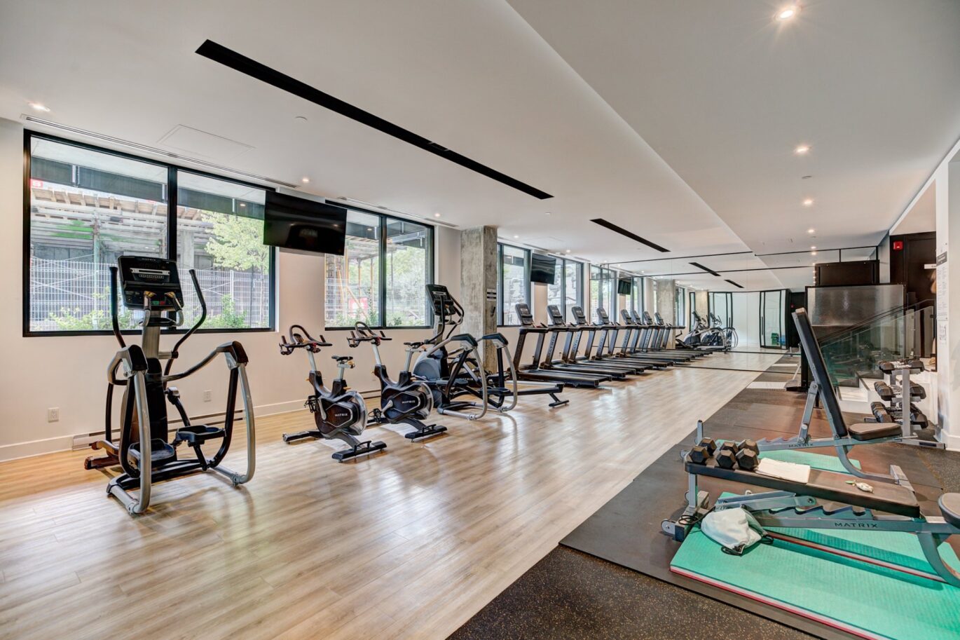 38 Rue du Square-Sir-George-Étienne-Cartier #515  Montréal (Le Sud-Ouest) (Montréal)