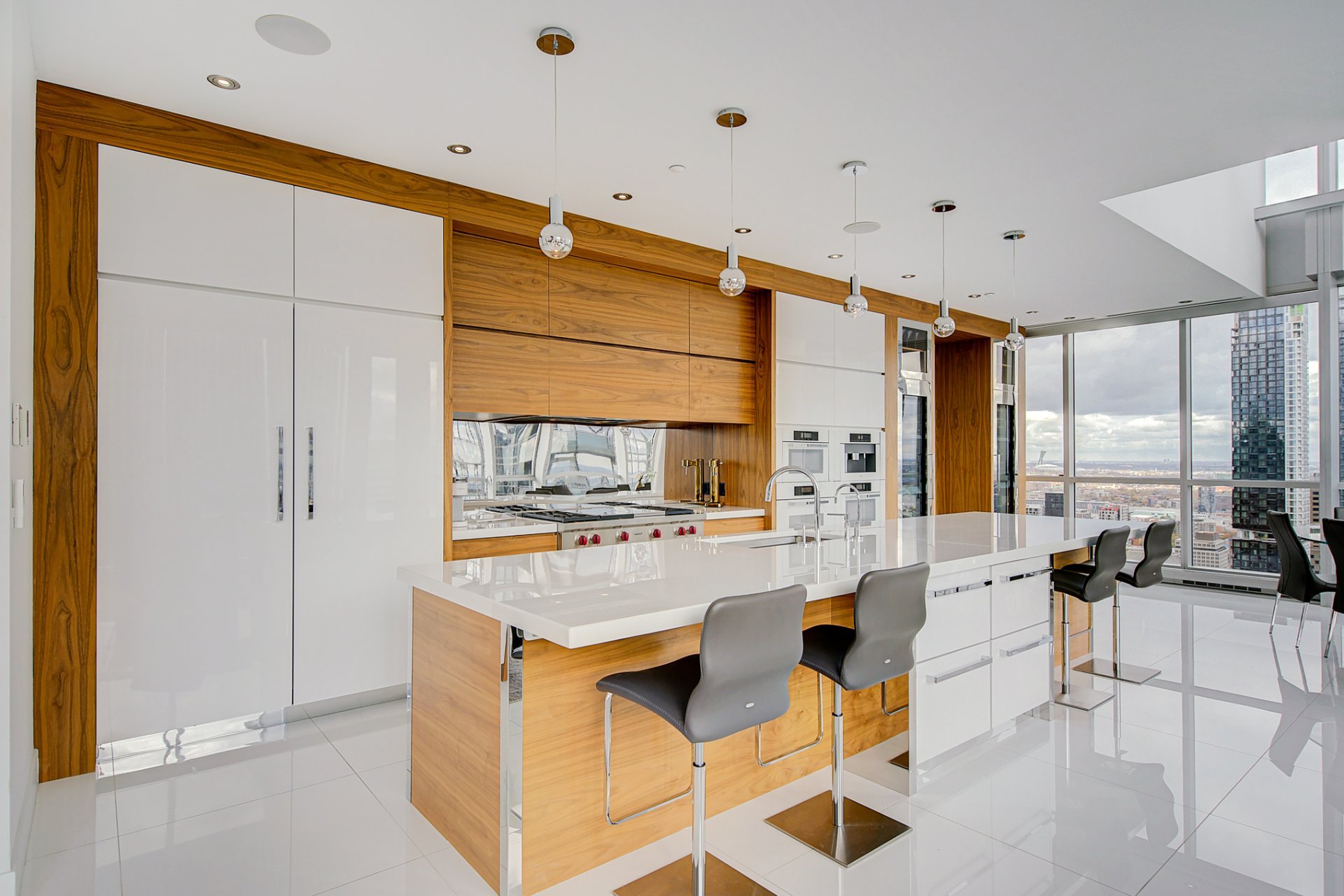 Montréal  - Apartment 5 Bedrooms - picture 9