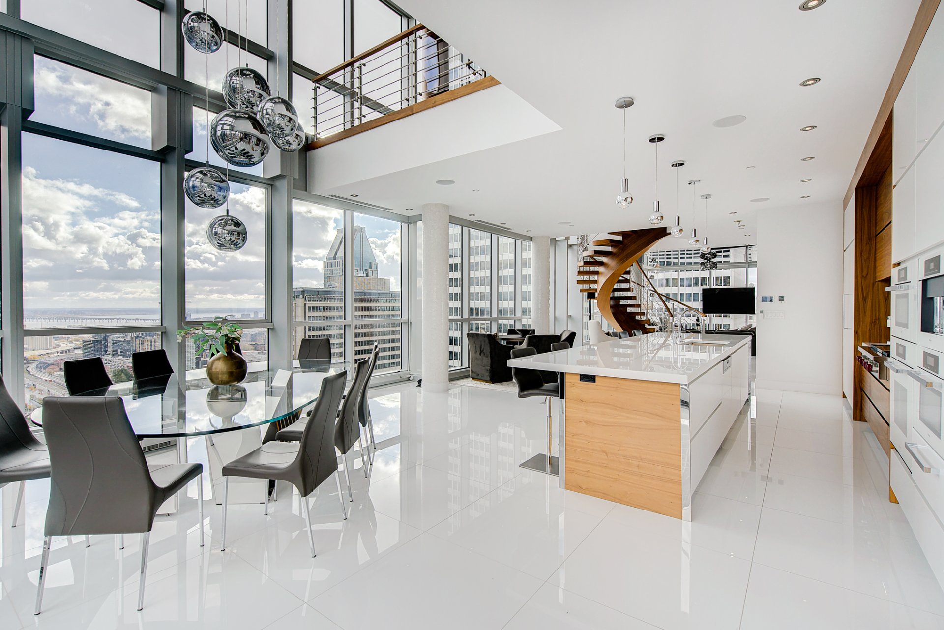 Montréal  - Apartment 5 Bedrooms - picture 12