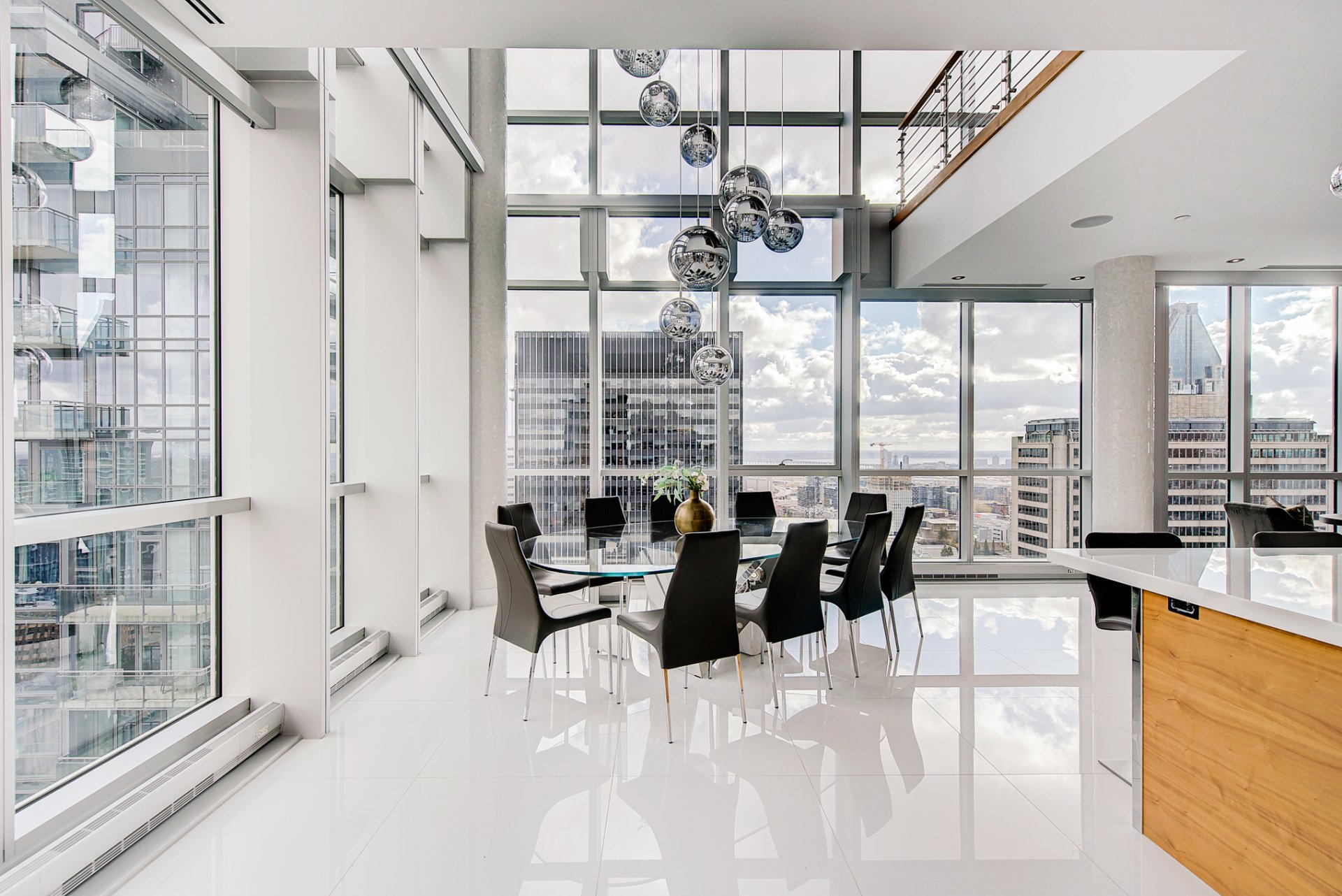 Montréal  - Apartment 5 Bedrooms - picture 13