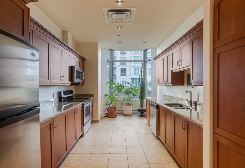 6803 Rue Abraham-De Sola #1001  Côte-Saint-Luc (Montréal)