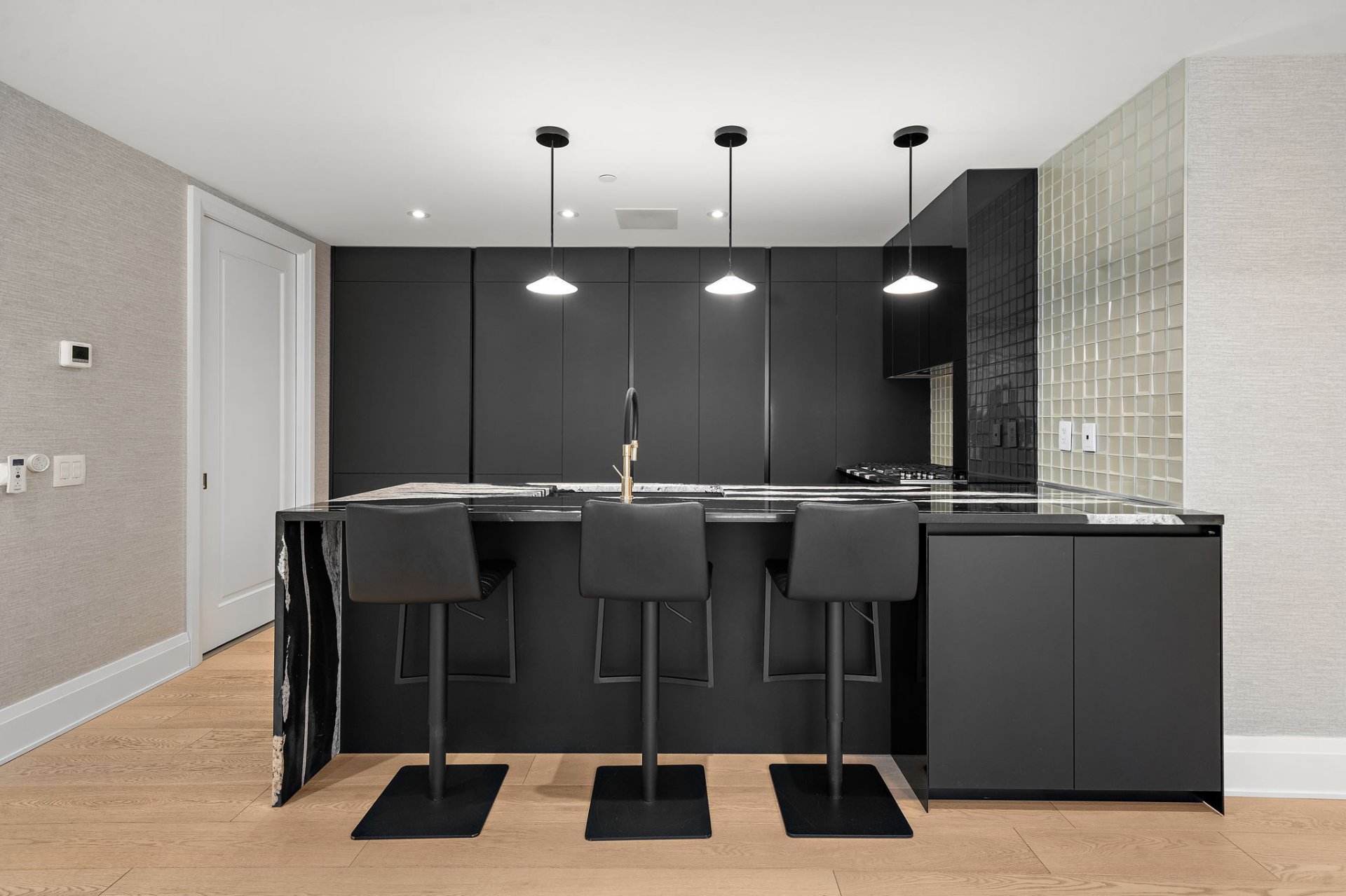 Montréal  - Apartment 2 Bedrooms - picture 17