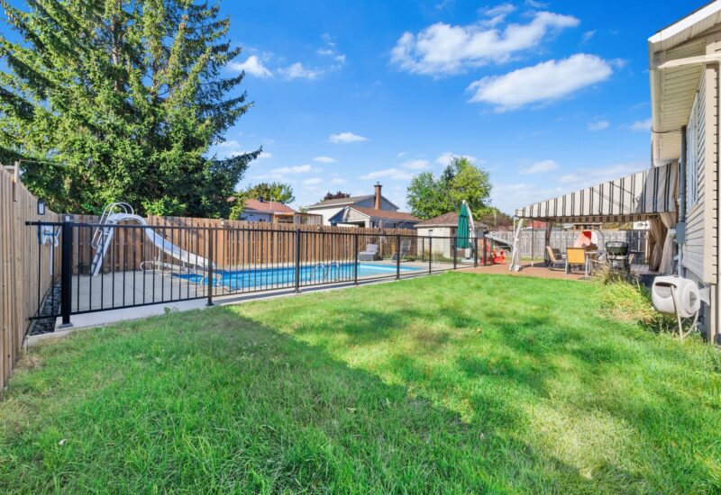 380 Rue Drapeau  Laval (Sainte-Rose) (Laval)