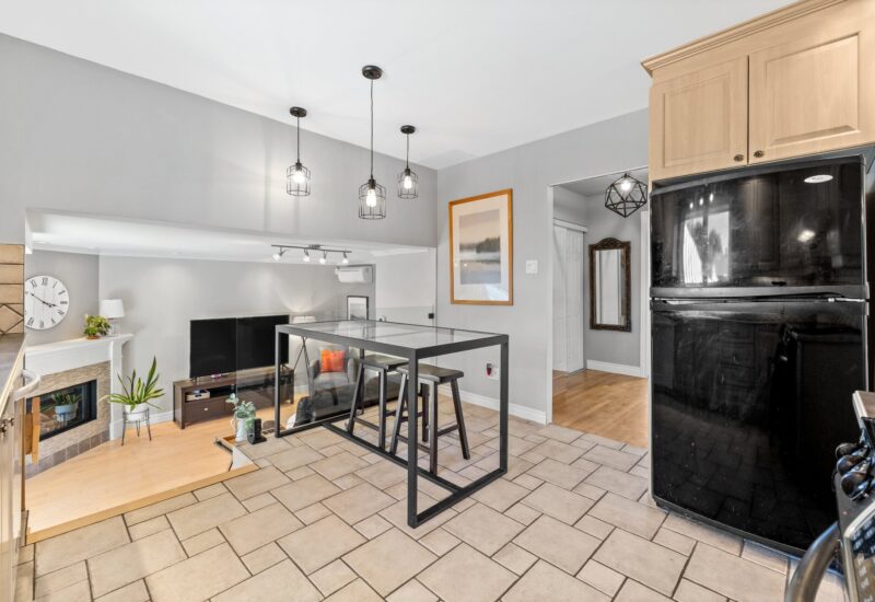 380 Rue Drapeau  Laval (Sainte-Rose) (Laval)