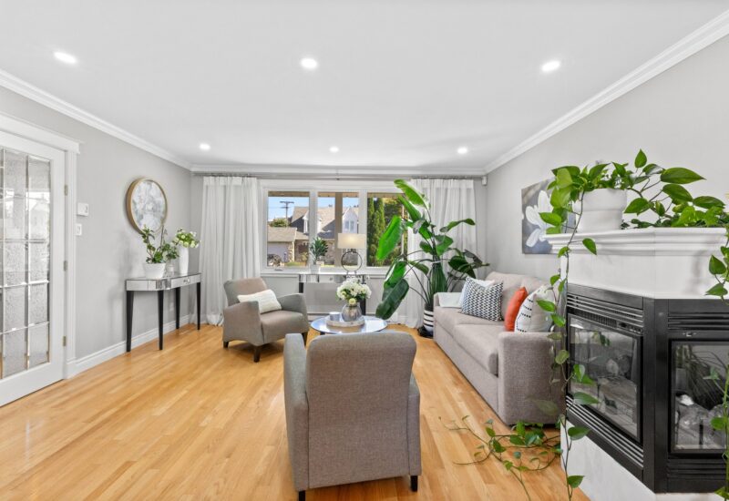 380 Rue Drapeau  Laval (Sainte-Rose) (Laval)