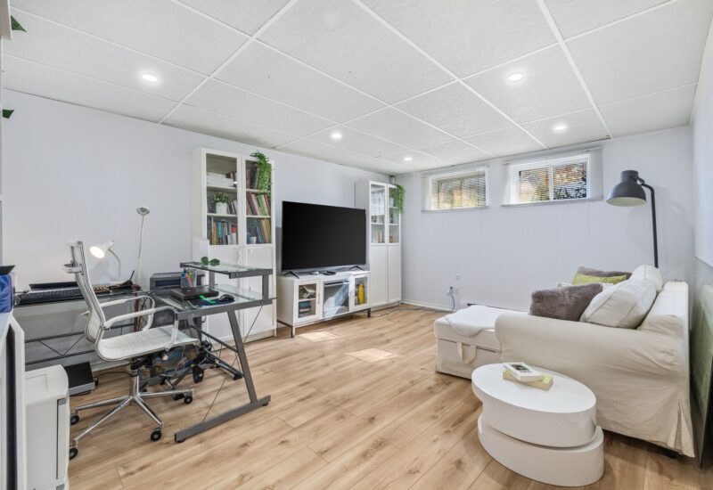 380 Rue Drapeau  Laval (Sainte-Rose) (Laval)