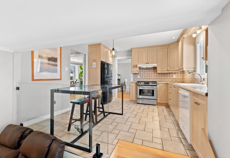 380 Rue Drapeau  Laval (Sainte-Rose) (Laval)