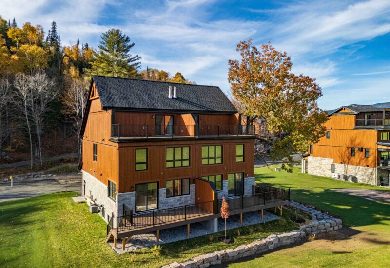 830 Allée du Géant #F  Mont-Tremblant (Laurentides)