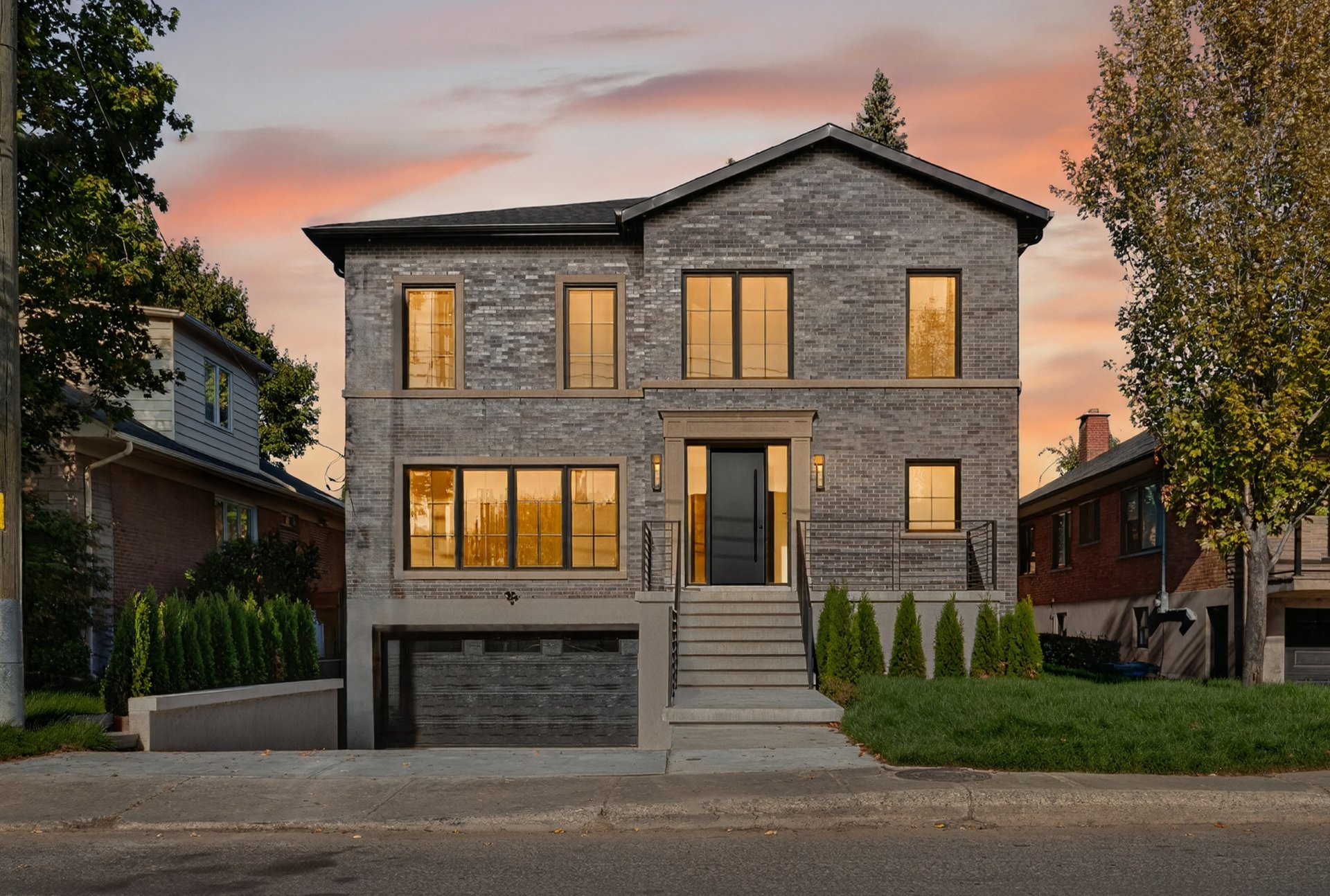 House Montréal  -  ref 26426800 (picture 1)