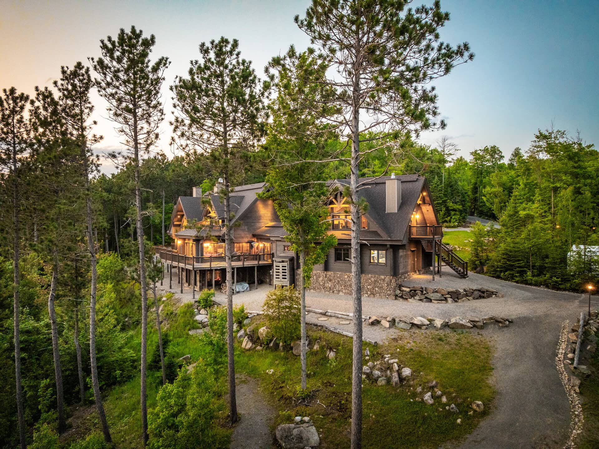 Saint-Alexis-des-Monts  - House 8 Bedrooms - picture 4