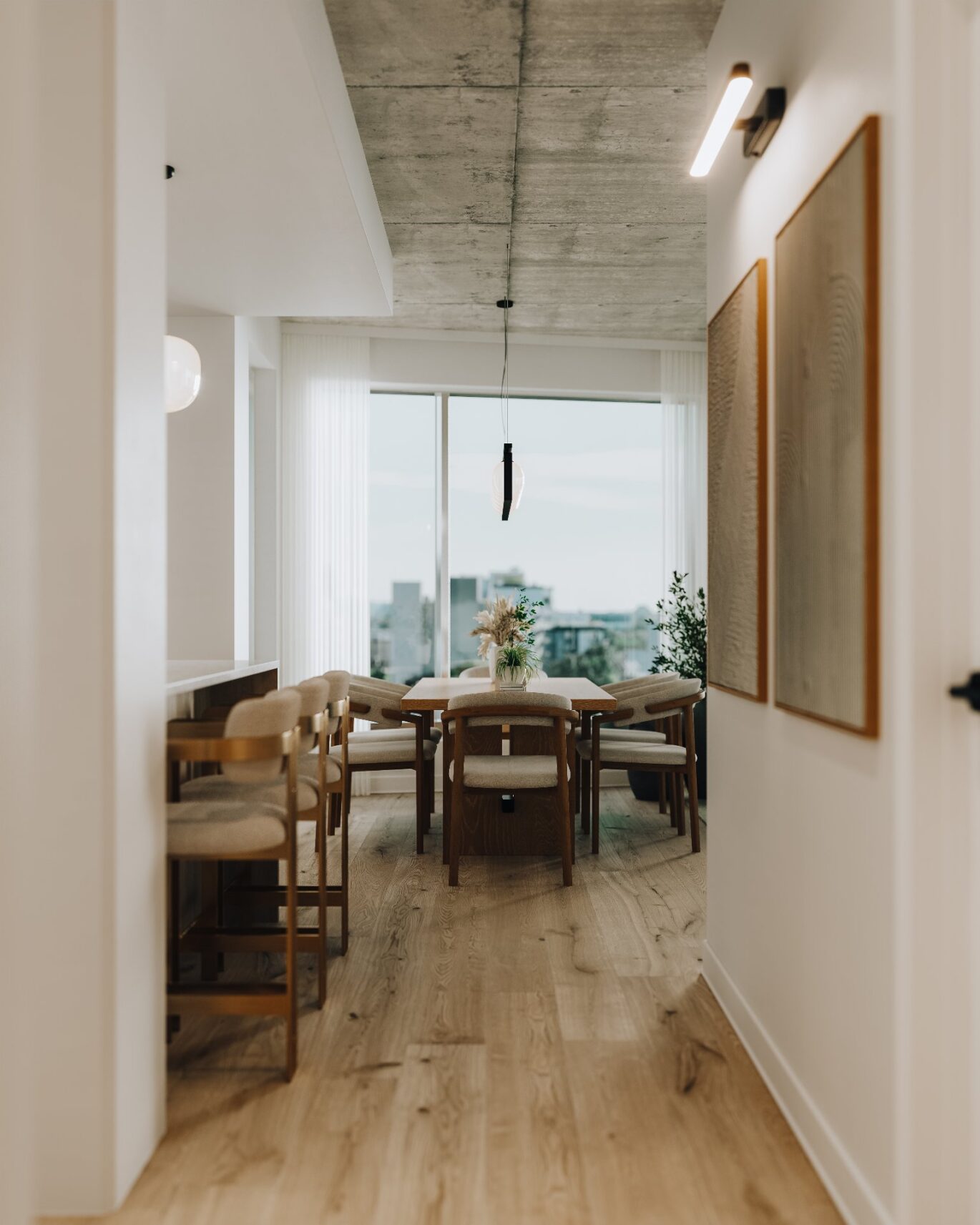 304 Boul. Charest E. #105  Québec (La Cité-Limoilou) (Capitale-Nationale)