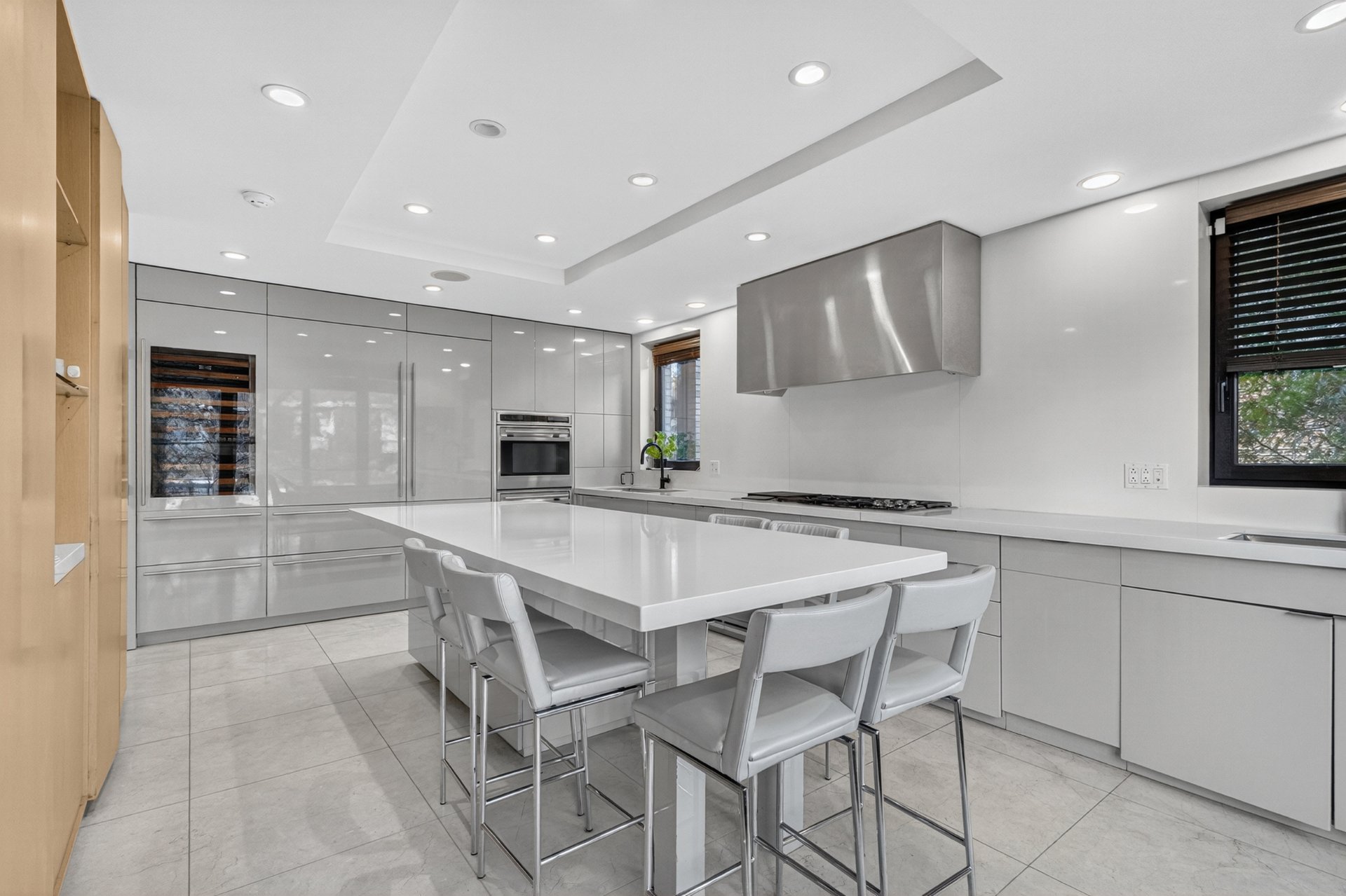 Montréal  - House 5 Bedrooms - picture 19