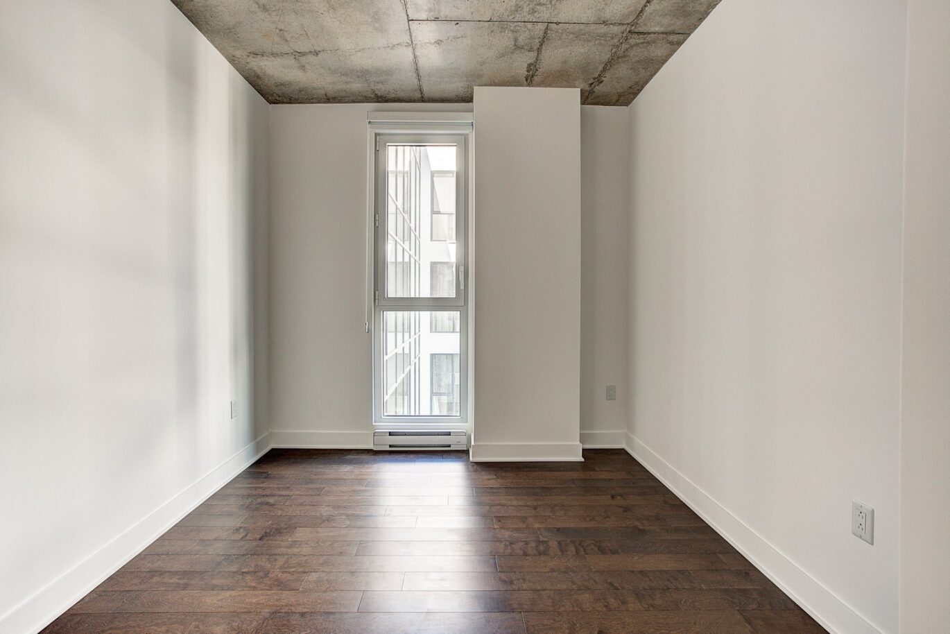 4599 Av. Clanranald #705  Montréal (Côte-des-Neiges/Notre-Dame-de-Grâce) (Montréal)