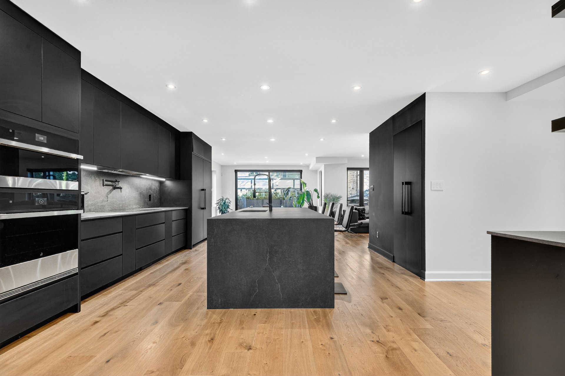 Montréal  - House 5 Bedrooms - picture 4