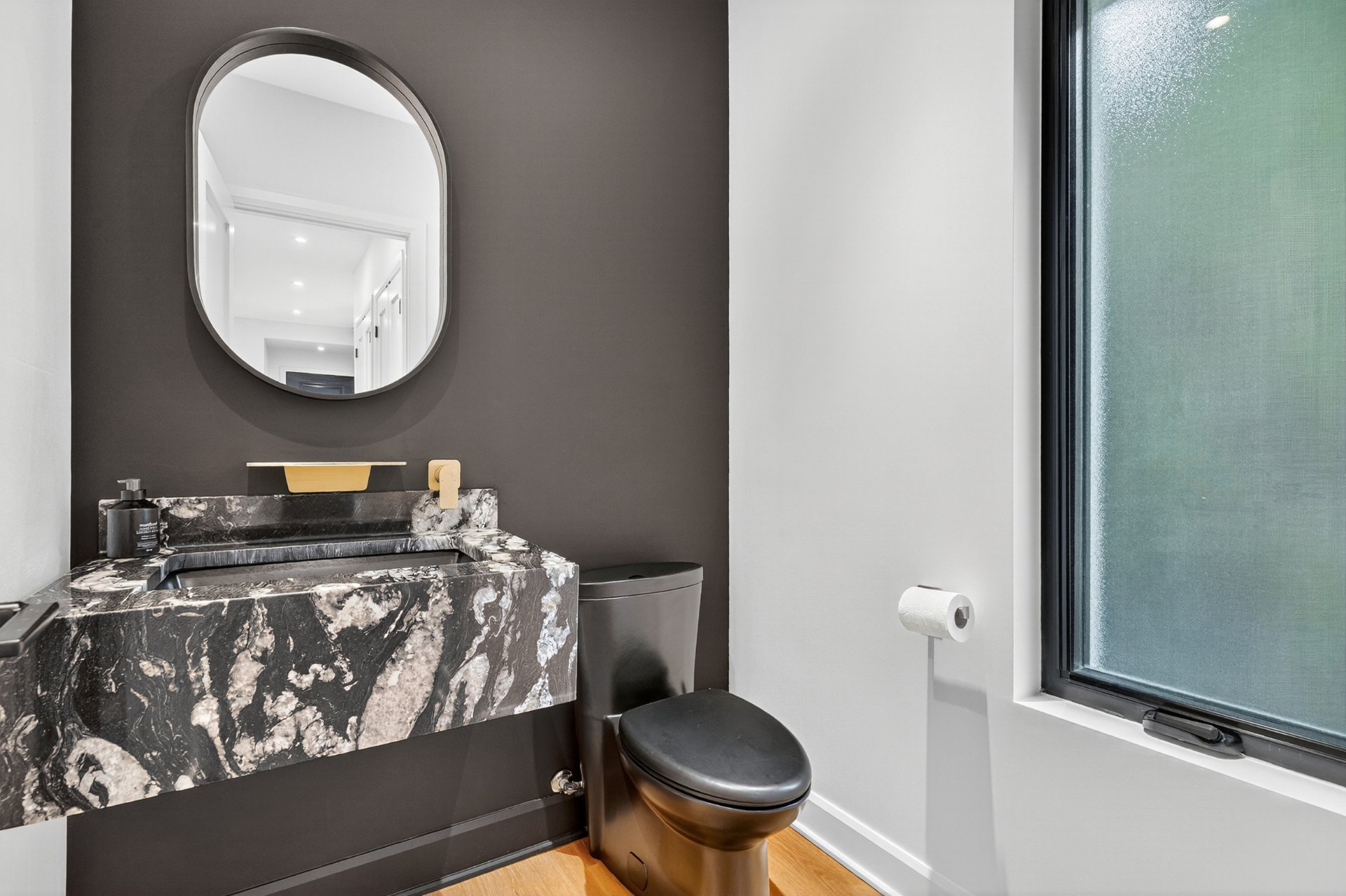 Montréal  - House 5 Bedrooms - picture 14