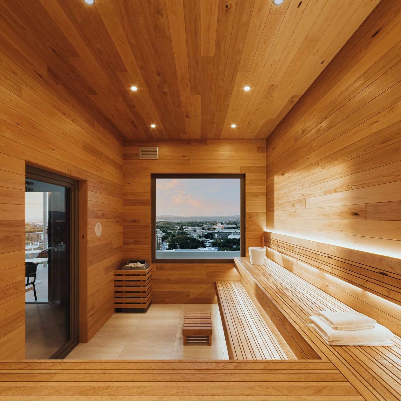 304 Boul. Charest E. #201  Québec (La Cité-Limoilou) (Capitale-Nationale)