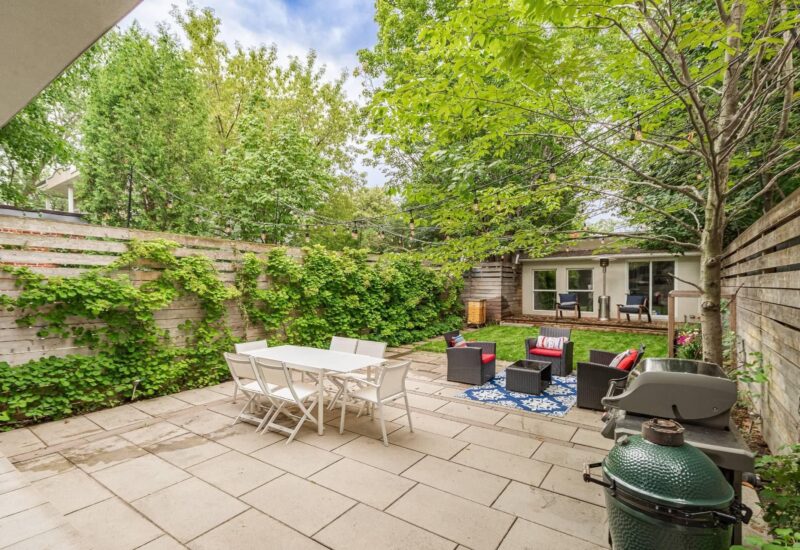 2455 Rue St-Charles  Montréal (Le Sud-Ouest) (Montréal)